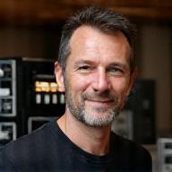 Eirik Larsen i lydstudio